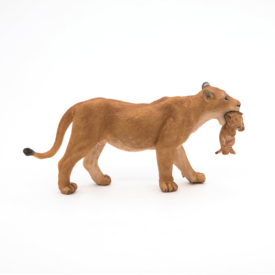 Figurine Lionne avec lionceau Papo en PVC, thème félins, Collection Animaux sauvages, jouet éducatif idéal pour enfants et collectionneurs